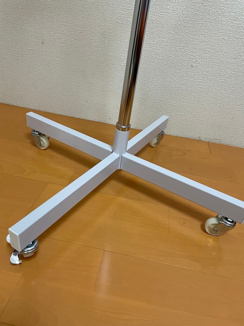 値下げ　新品　4段回転小物掛け　店舗什器