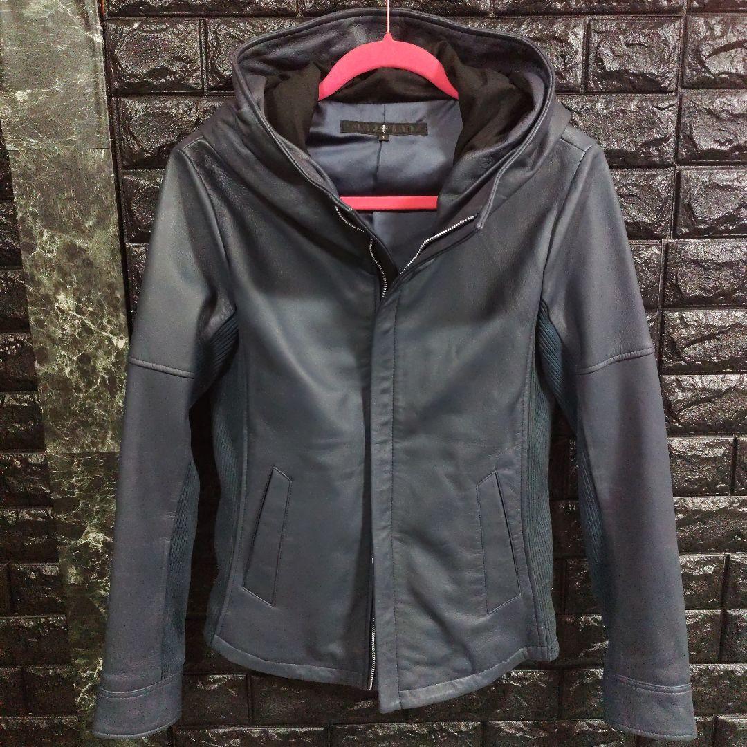 新品未使用品ノーアイディー濃紺ラムレザーライダースフード付きジャケット完売品