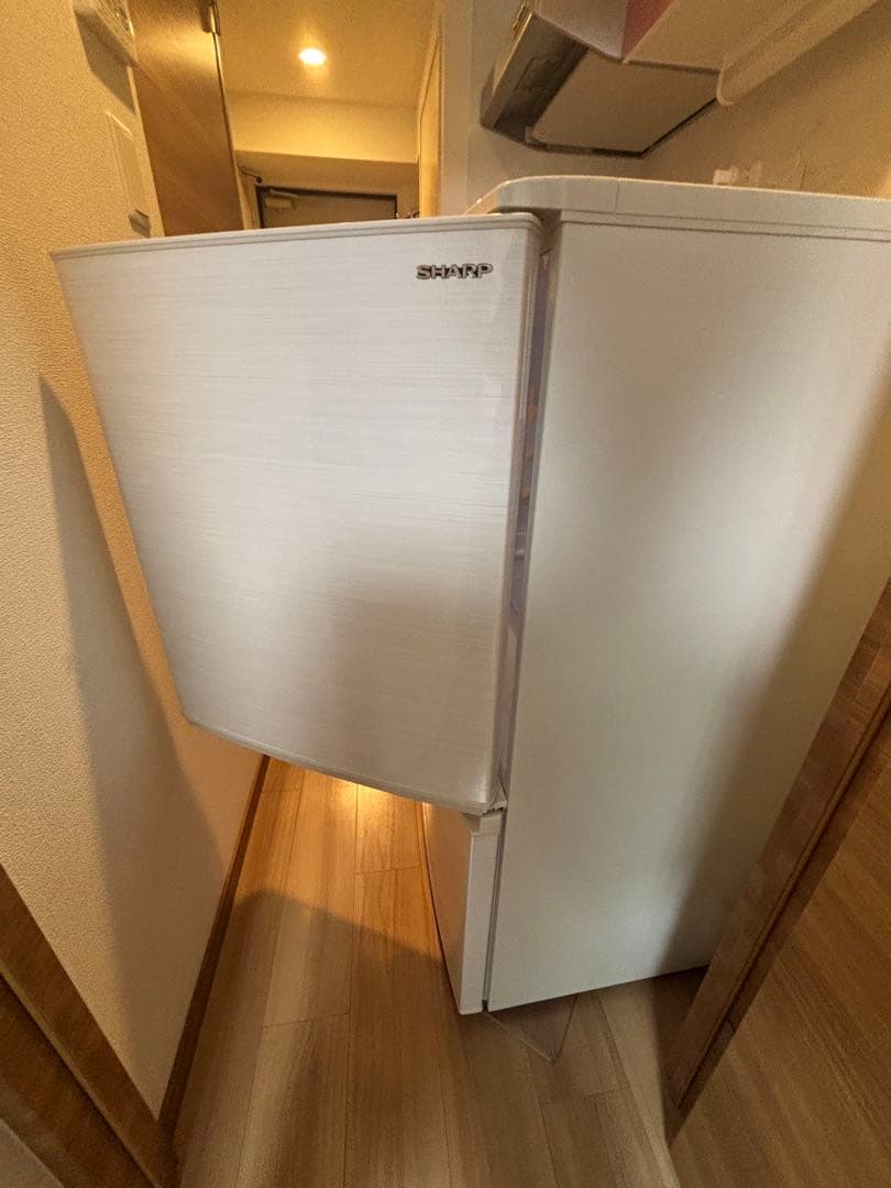 2020年製SHARP 冷蔵庫137L 2ドア