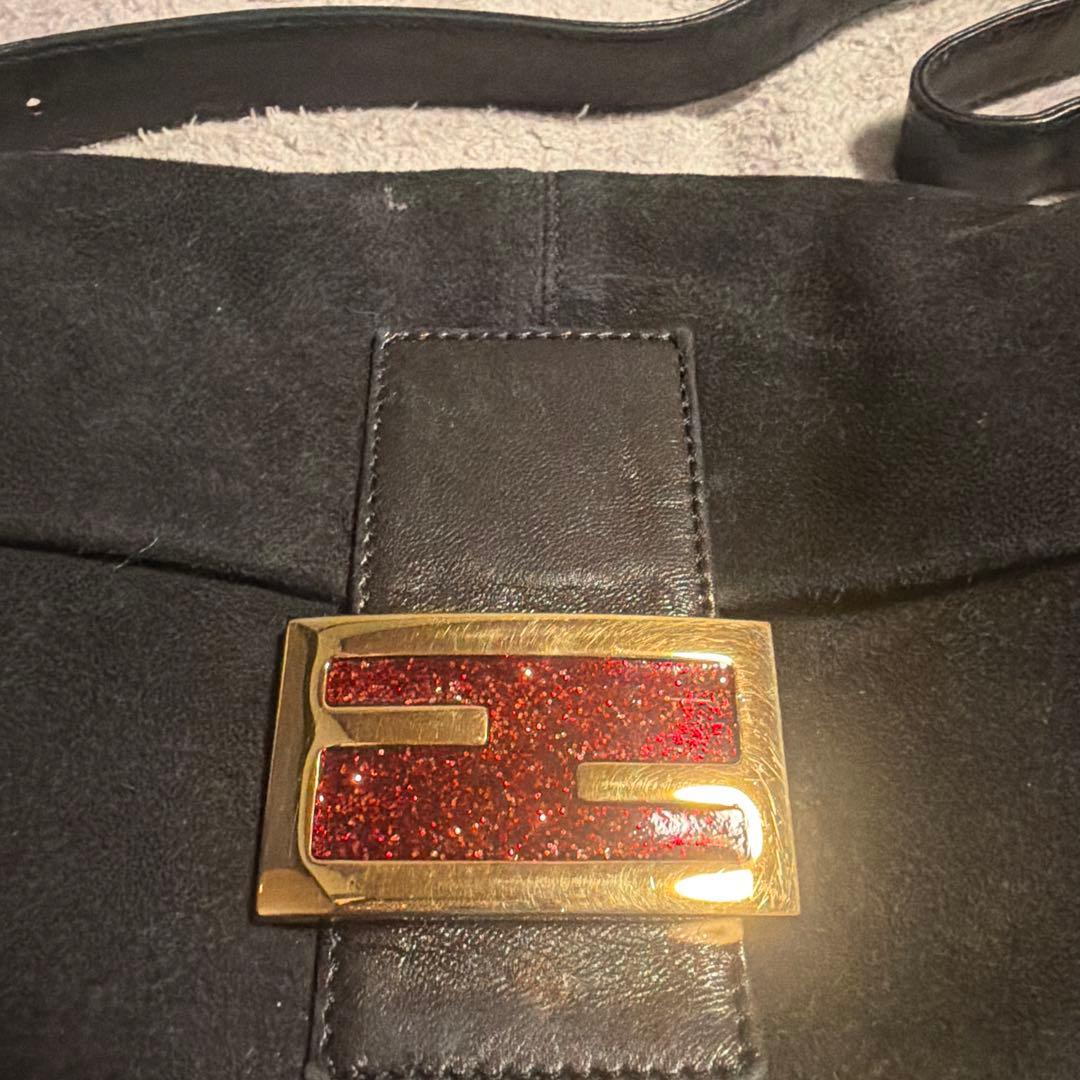 FENDI 黒スエード レザー ハンドバッグ