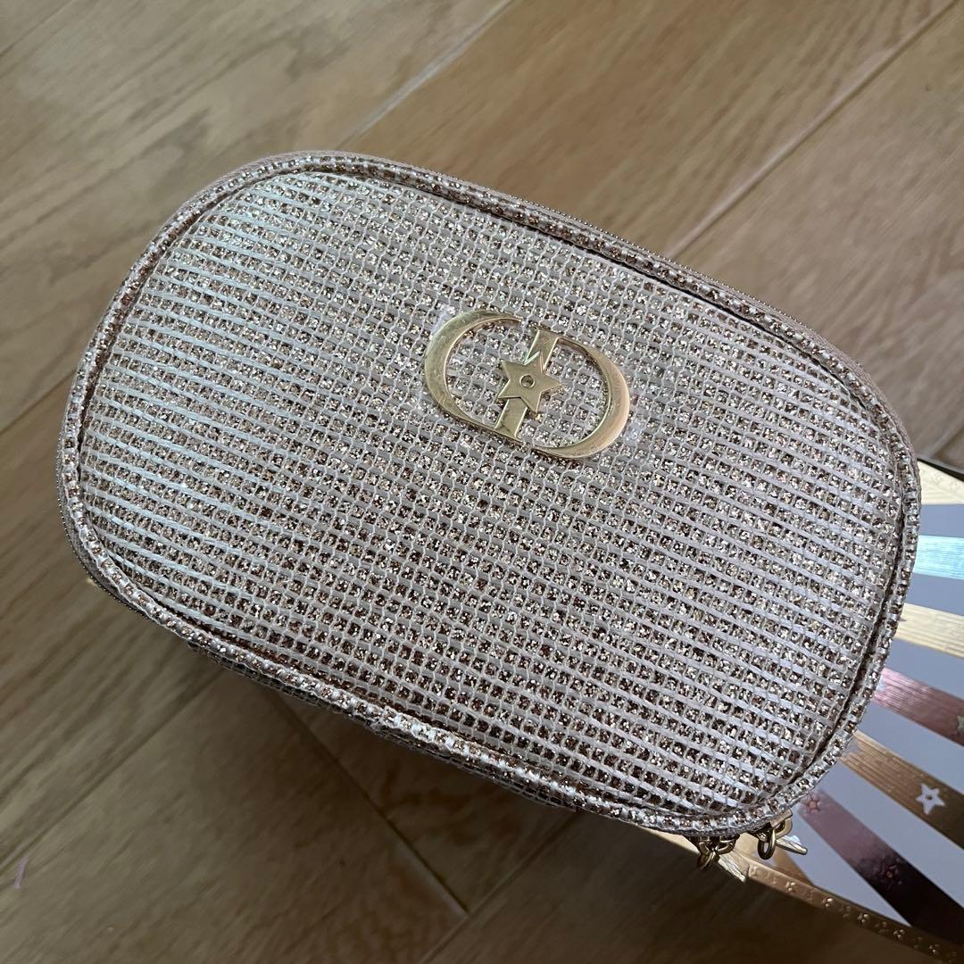 Dior ホリデーオファー　限定品　新品未使用　箱付き