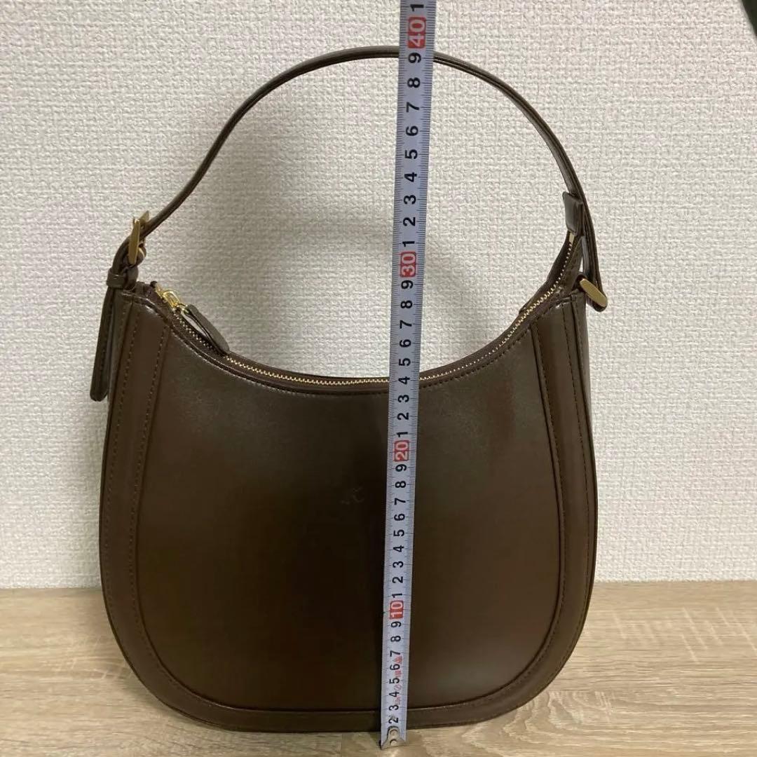 【未使用品】キタムラ　セミショルダーバッグ　チョコ