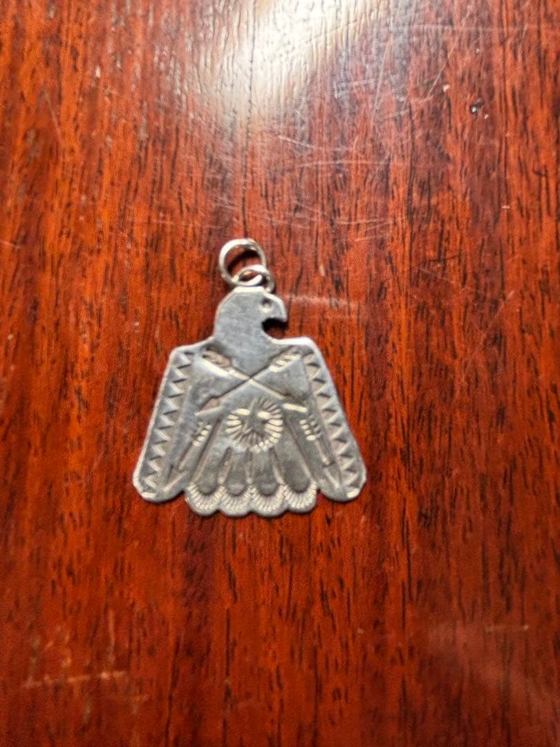 インディアンジュエリー ペンダントトップ ネックレス サンダーバー NAVAJO