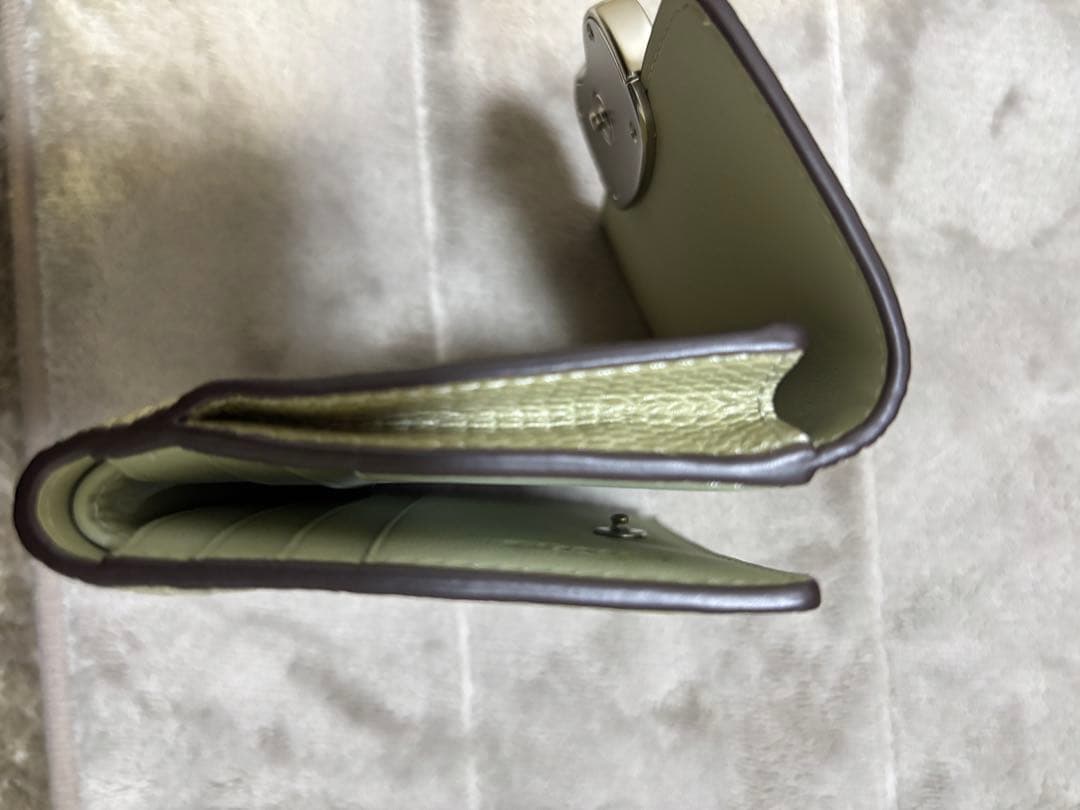 COACH クロコ型押し 二つ折り財布 ライトグリーン