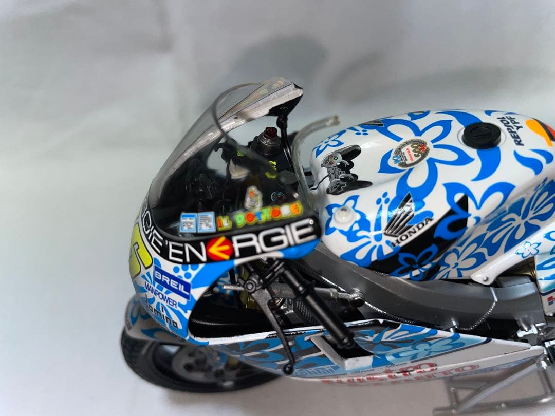 ミニチャンプス　1/12 NSR 500 ロッシ　2001