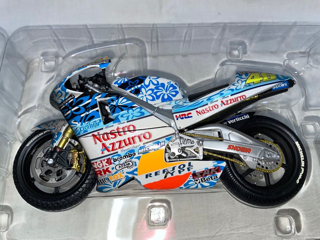 ミニチャンプス　1/12 NSR 500 ロッシ　2001