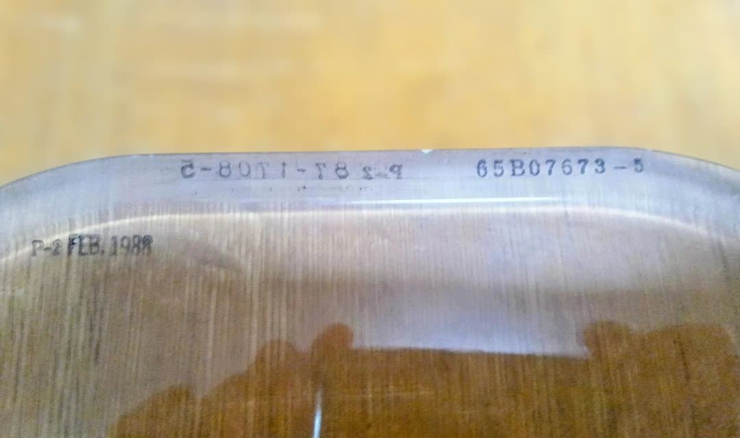 航空機部品　ボーイング747？窓