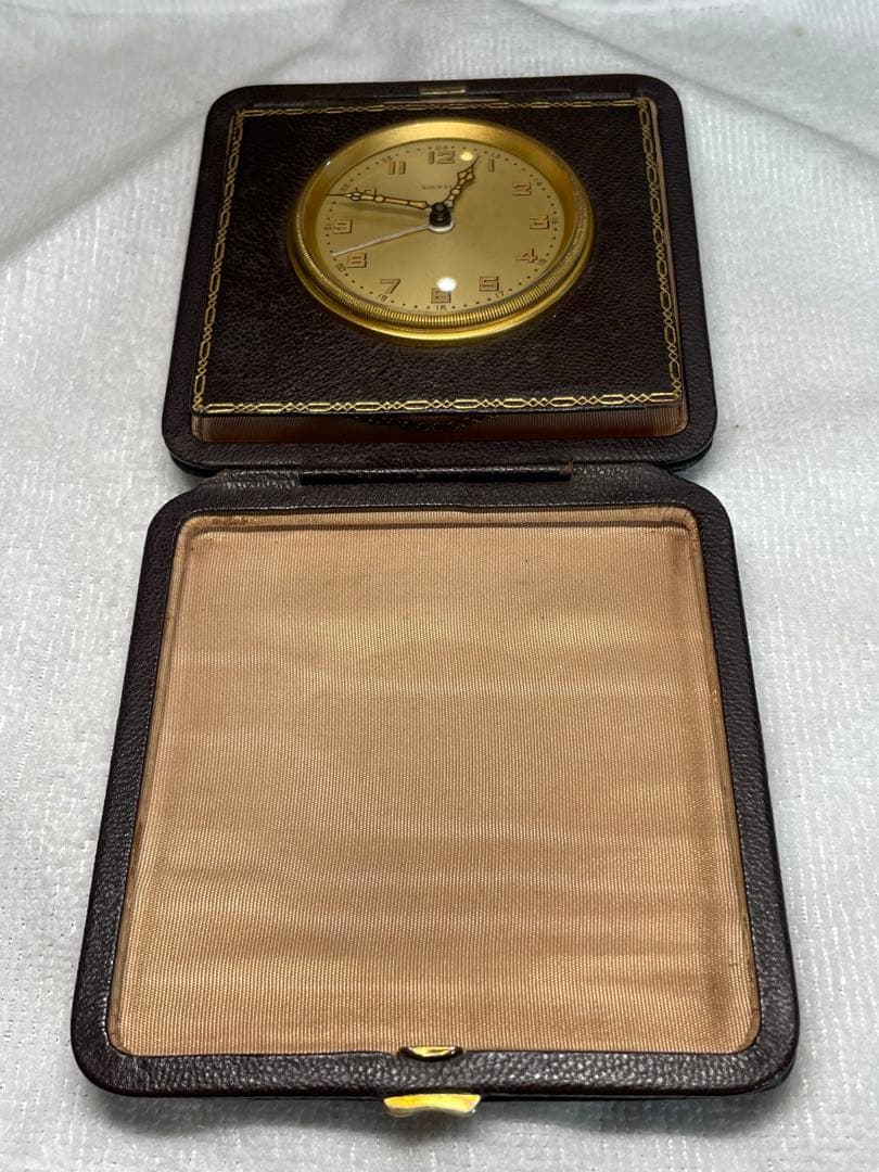 ドイツ　KIENZLE 本革仕様の真鍮ガラス目覚し時計　時計/目覚し　正確稼働