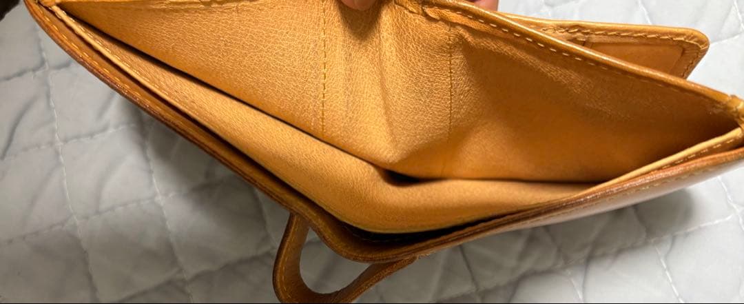 ‼️お値下げ‼️micナチュラルヌメ　ヒップポケット革財布（小銭入れ付き）