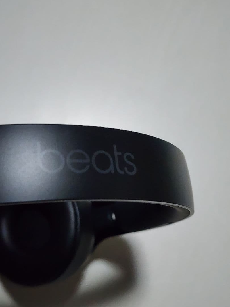 Beats Solo Proワイヤレスヘッドホン ブラック ケース付き