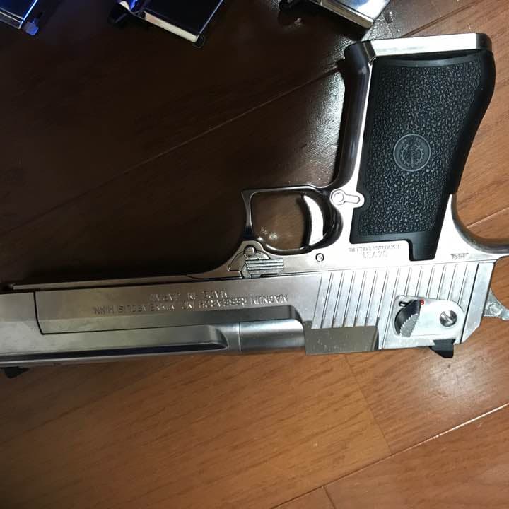 デザートイーグル