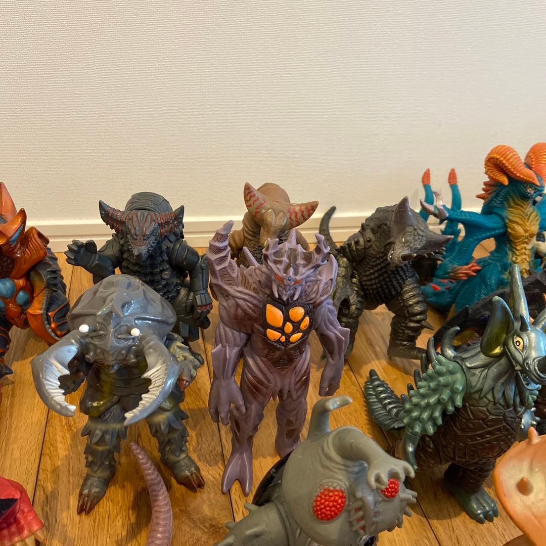 ウルトラマン怪獣　ソフビ　48体まとめ売り