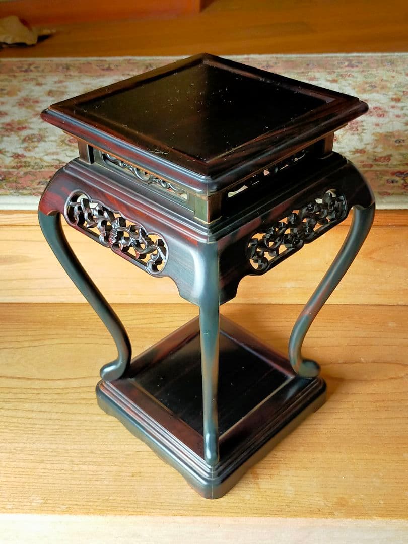 値下香炉台 花台 透かし彫り 盆栽台 和風 四つ足　木製　中古