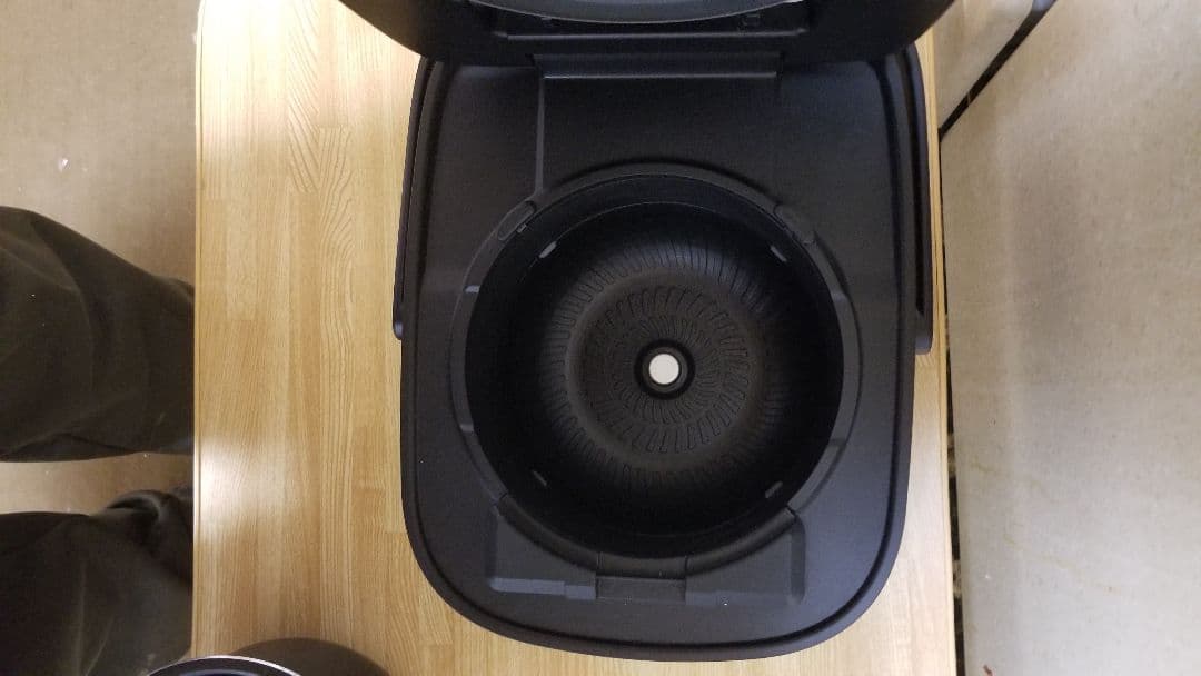 2024年製 東芝 圧力IH炊飯器 炎匠炊き 備長炭ダイヤモンド釜仕様