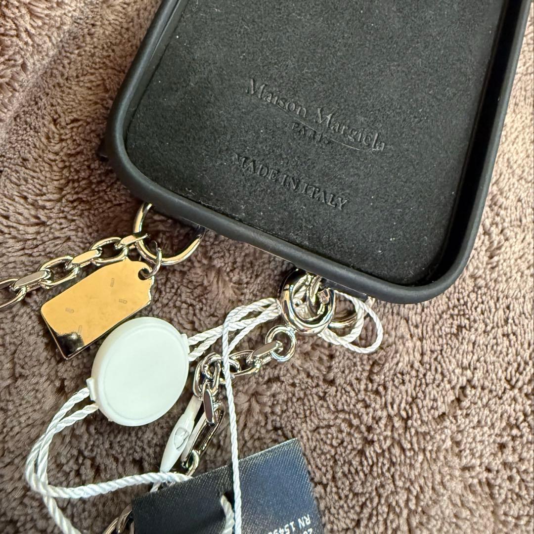 m*i様 【新品、鑑定可能】メゾンマルジェラ チェーンストラップ　アイフォンケー