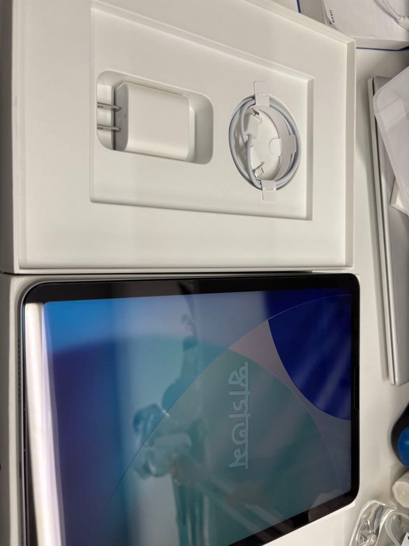 Apple iPad Air 第5世代スペースグレー 本体