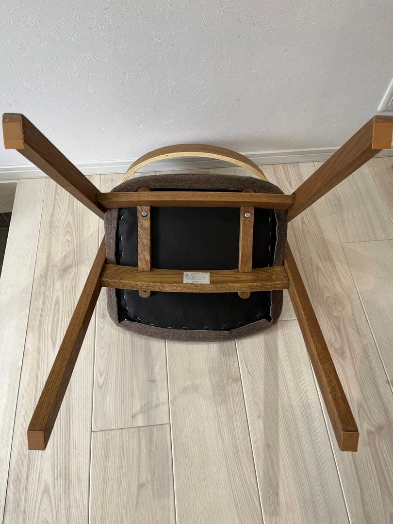 unico(ウニコ)エレムト　ダイニングテーブル、チェア4脚　直接取引可能!