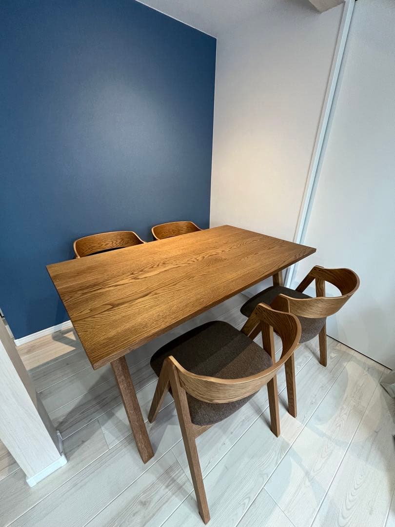 unico(ウニコ)エレムト　ダイニングテーブル、チェア4脚　直接取引可能!