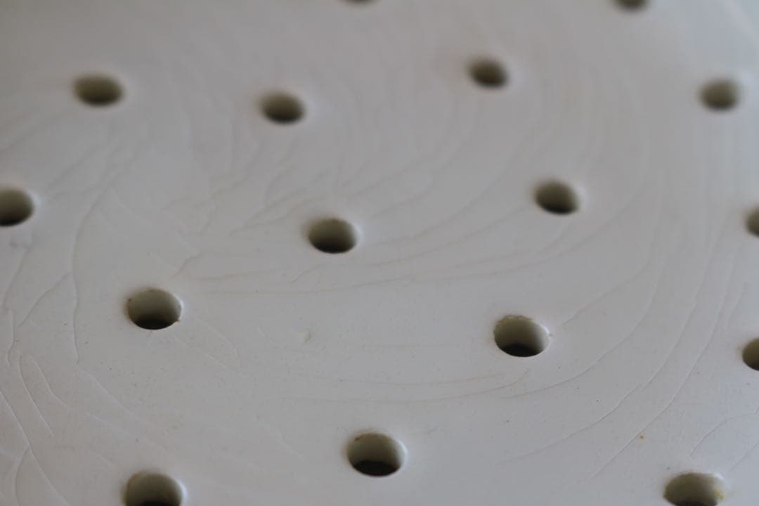 フランス　アンティーク　プレート　水切り　チーズ　豆腐　白　さくらんぼ