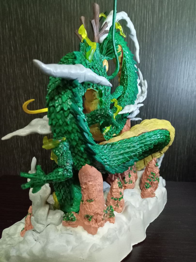 ドラゴンボール 神龍 フィギュア リペイント 孫悟空 シェンロン