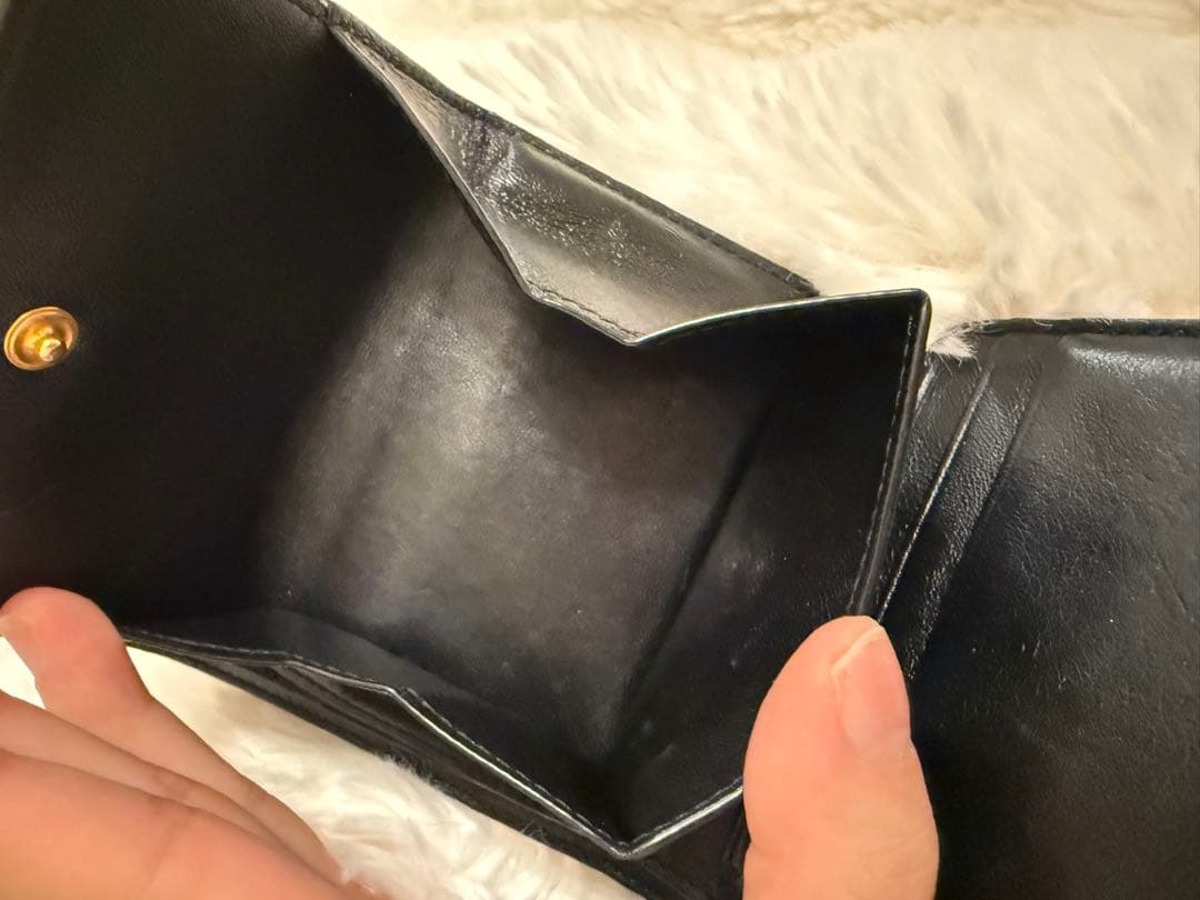 イヴサンローラン 財布