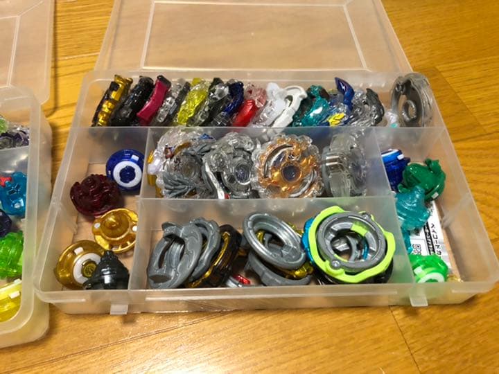 ベイブレードバースト　引退品