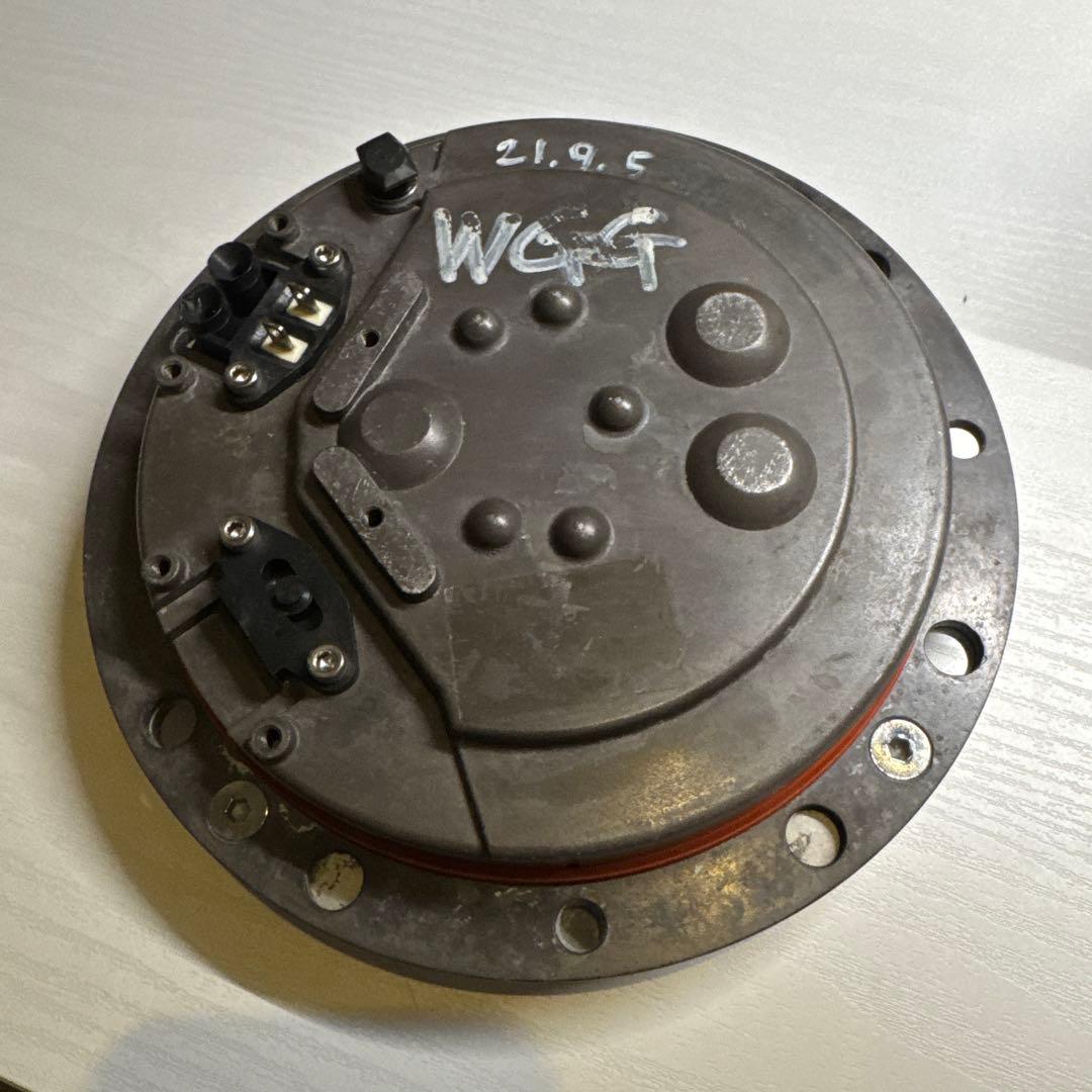 誘導路灯　航空　飛行機　空港　灯火　ANA JAL