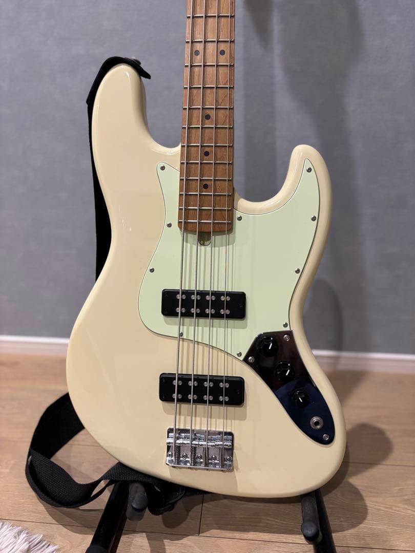 Bacchus BJB-2-RSM/M OWH エレキベース ケース付き