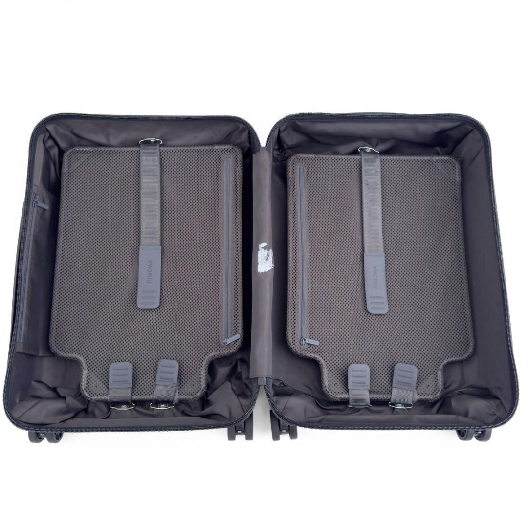 リモワ エッセンシャル キャビン 36L 4輪 TSAロック 機内持ち込み 黒