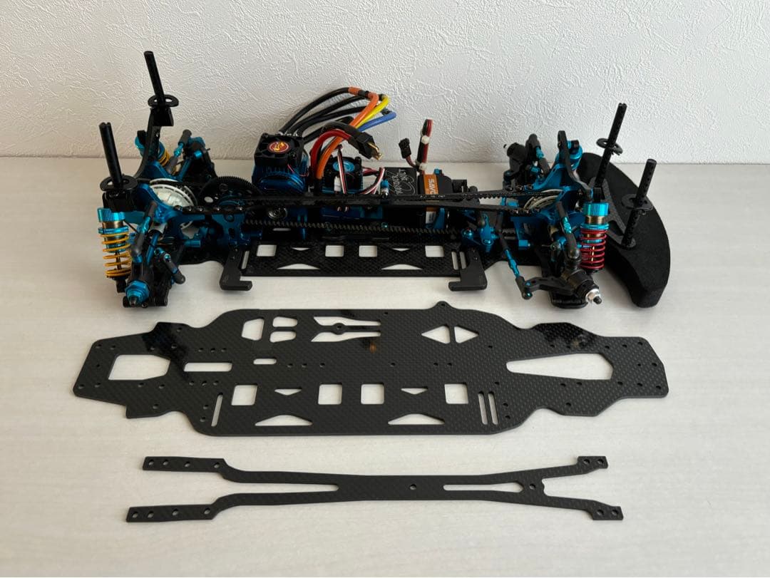 限定版　タミヤ TRF417X シャーシキット　メカ付き、新品予備フレーム付