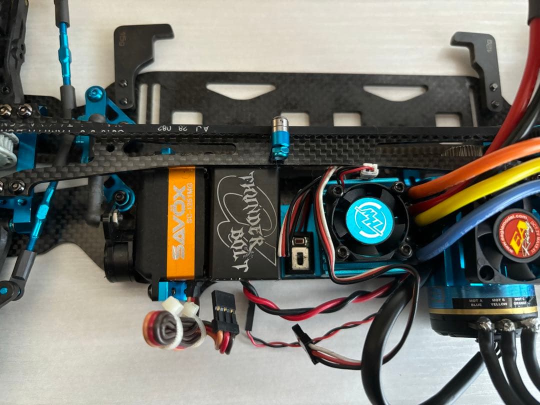 限定版　タミヤ TRF417X シャーシキット　メカ付き、新品予備フレーム付