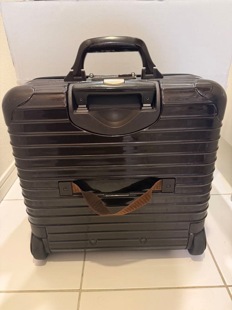 RIMOWA サルサDXハイブリッドビジネストロリー 32Lダークブラウン 2輪