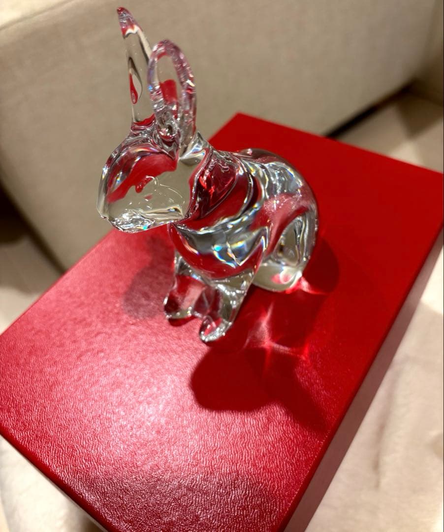 Baccarat クリスタルウサギフィギュア