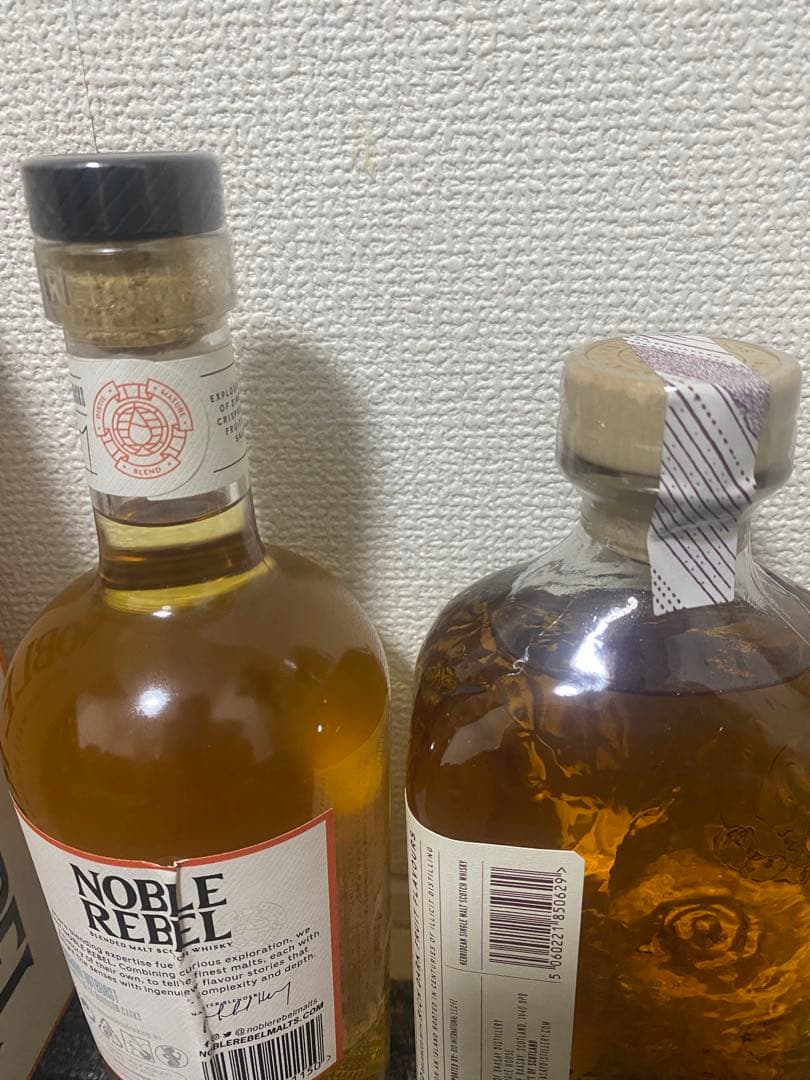 2本セット　ウィスキー　NOBLE REBEL & ISLE OF RAASAY