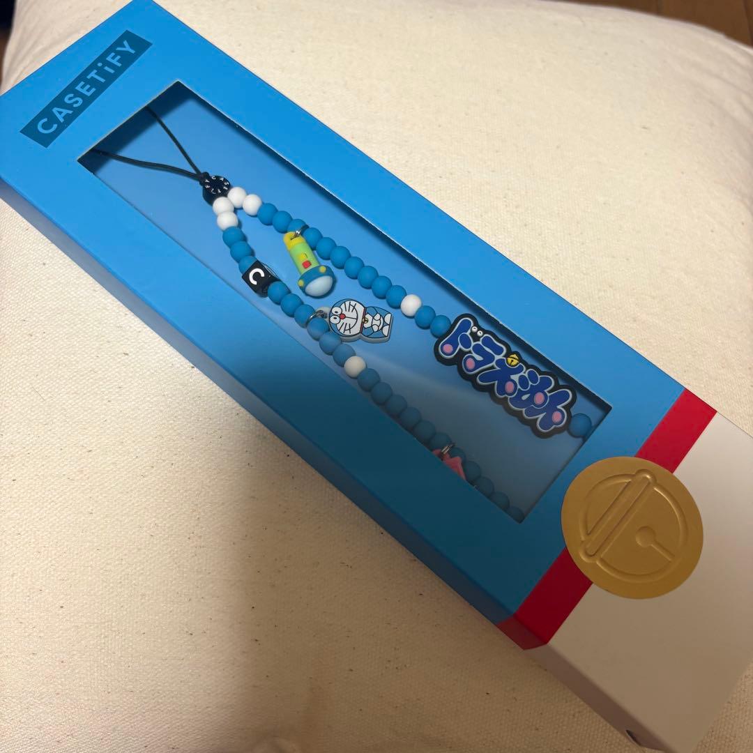 CASSETiFY ドラえもん　ストラップ　ケースティファイ