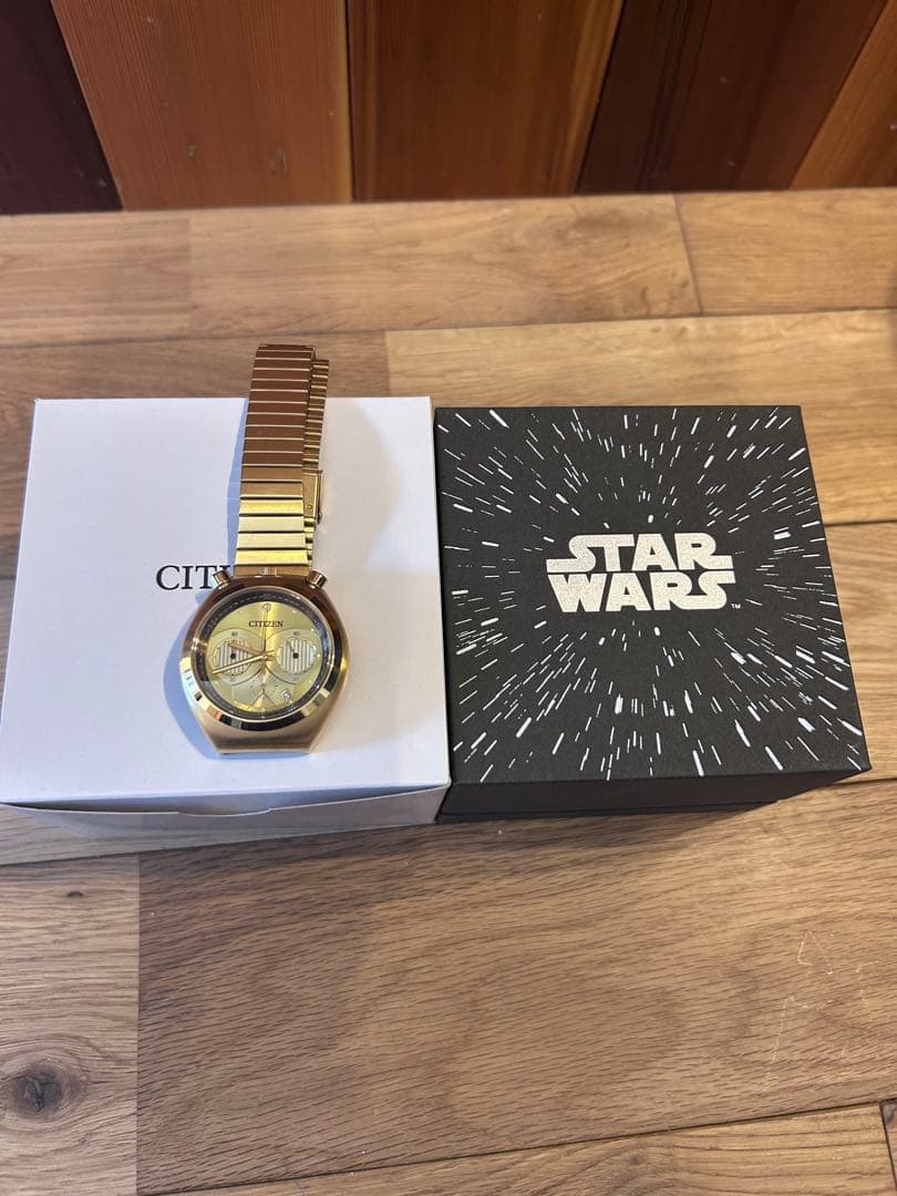 CITIZEN C3-PO ゴールド腕時計