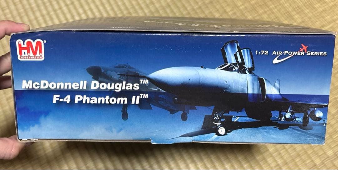 未開封 F-4 Phantom II 1/72スケールモデル