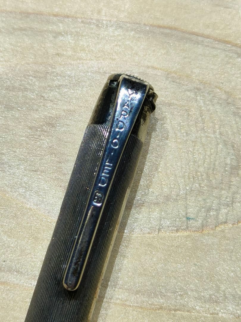 YARD O LED　ヤード オ レッド　ペンシル　英国