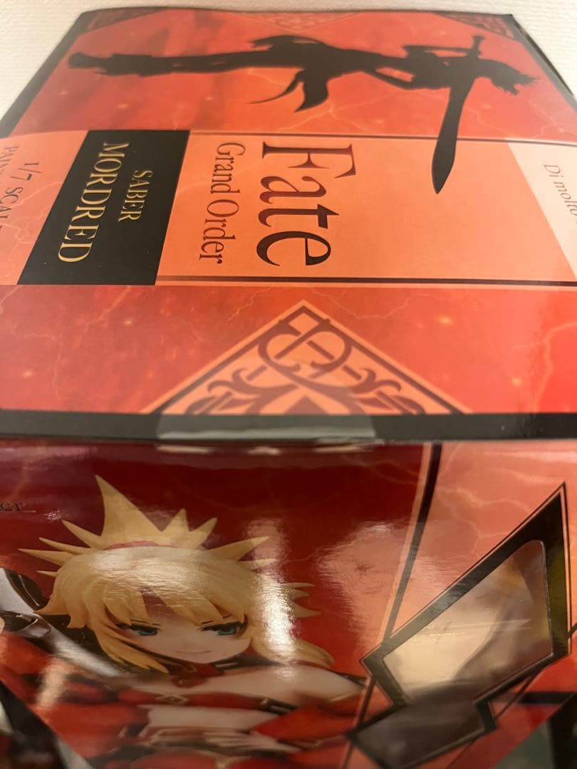 未開封　セイバー/モードレッド 1/7 フィギュア ディ・モールト ベネ