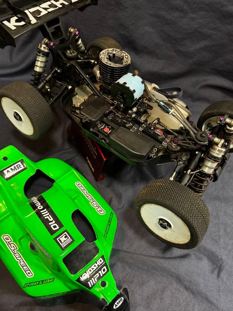 Kyosho inferno MP10 tki3 RC 1/8エンジンバギー