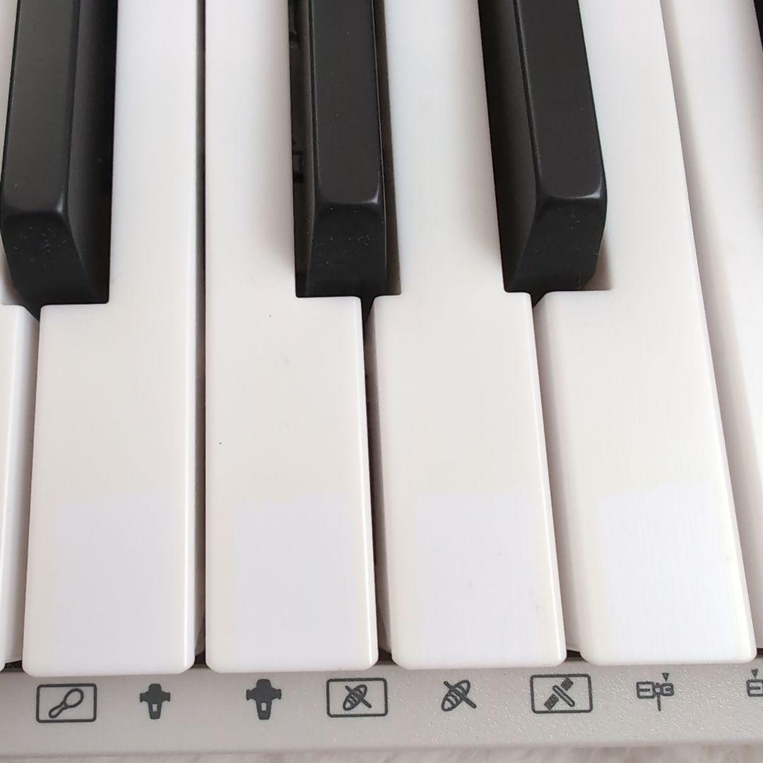 CASIO　カシオ　LK526 電子ピアノ　電子キーボード　光ナビゲーション