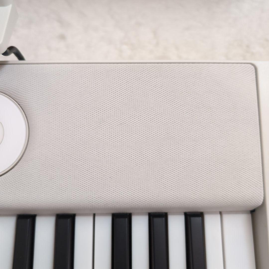 CASIO　カシオ　LK526 電子ピアノ　電子キーボード　光ナビゲーション