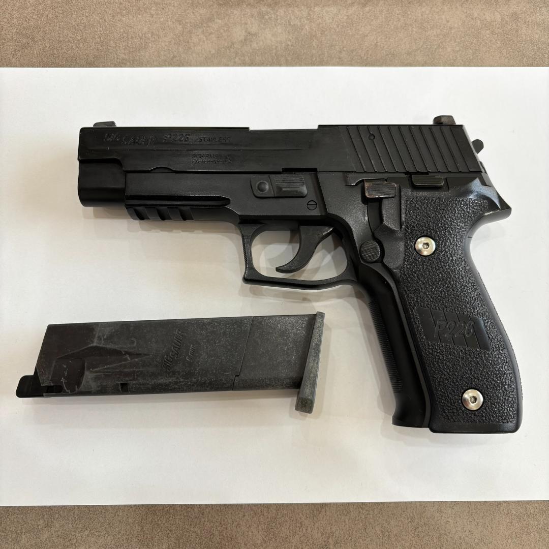 東京マルイ ガスガン P226 RAIL カスタム 中古 本体 045R0