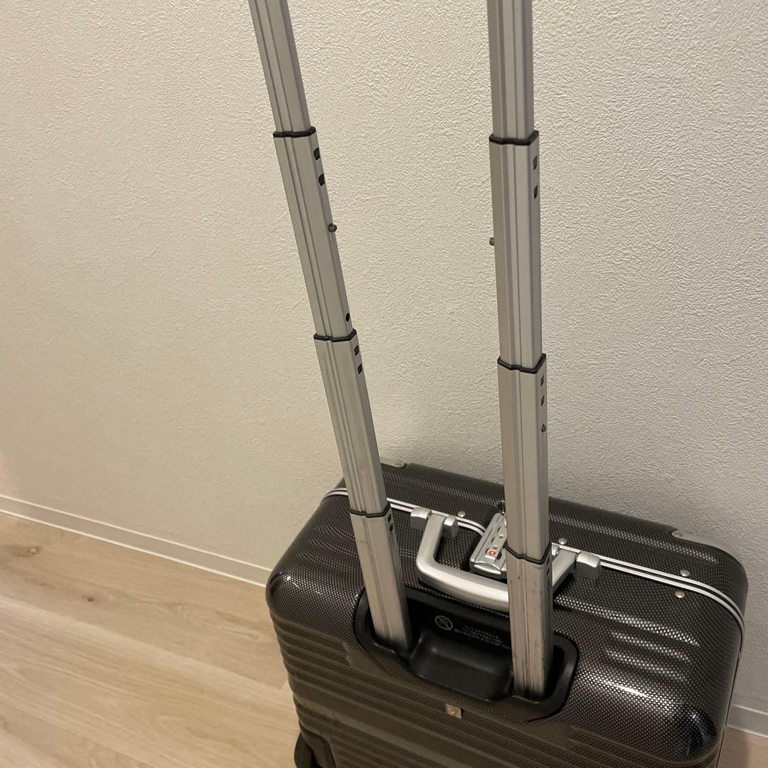 【値下】ビジネスバック　キャリーケース