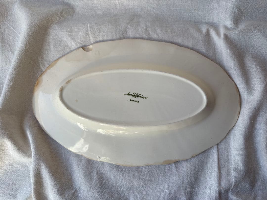 フランスアンティーク　サルグミンヌ 花リム　ラヴィエ