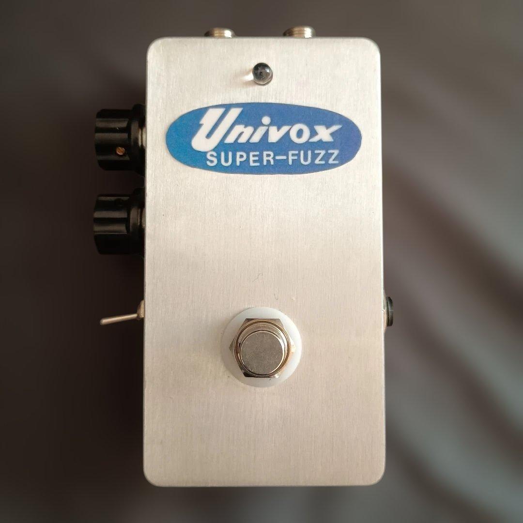 Univox/Super Fuzz コンパクトなハンドメイドクローン