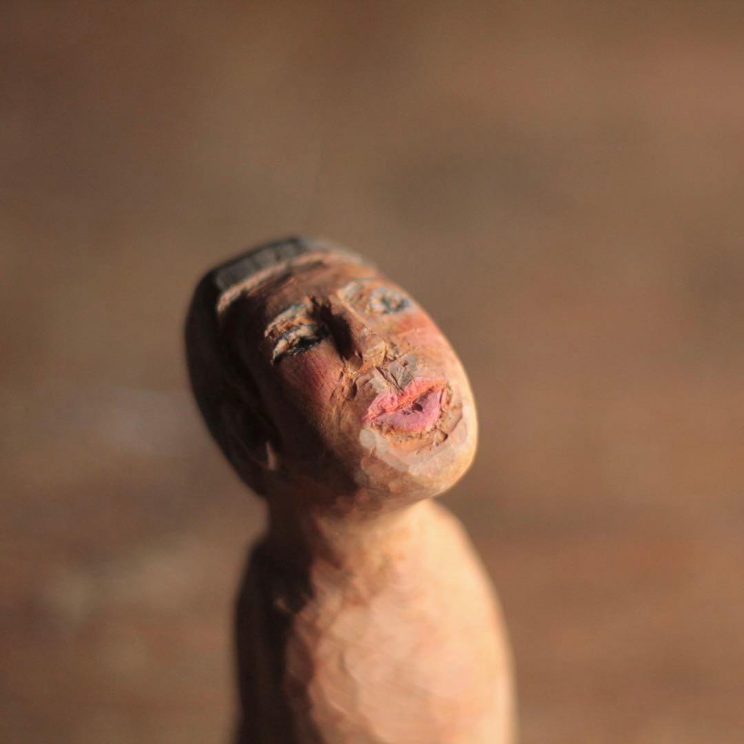 ふしぎな 木彫 人物像 古道具 アンティーク オブジェ