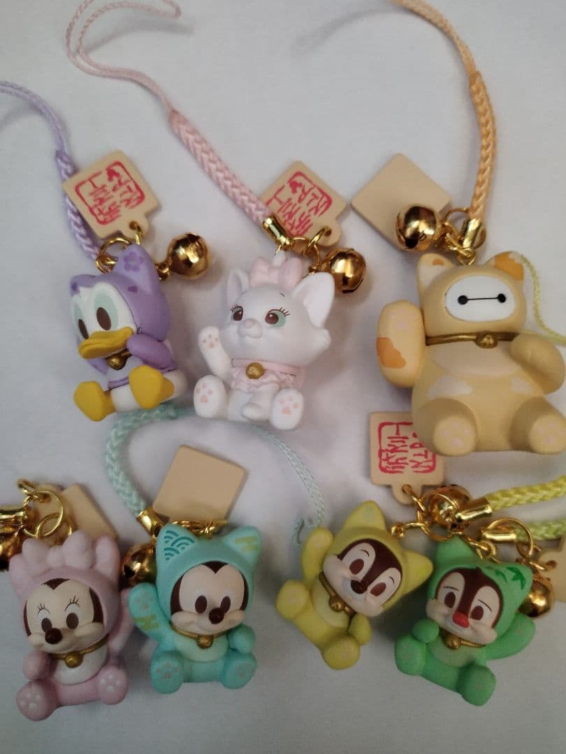 ディズニーストア　シークレットストラップ　迎春コレクション　招き猫　コンプリート