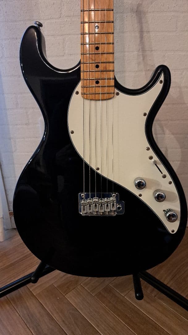 LINE6 Variax 600 バリアックス ライン6 モデリングギター