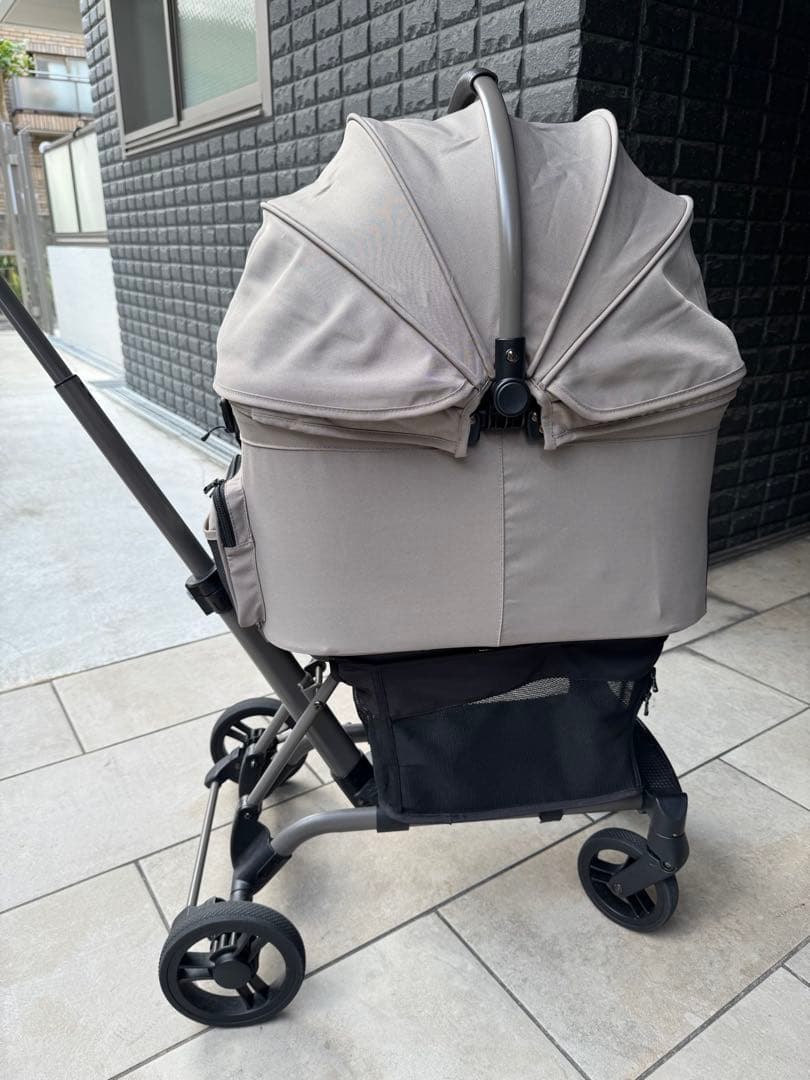 【もーこ】AIRBUGGY WIZ X ペットカート ヴィンテージカーキー